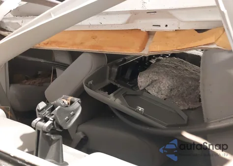 2011 Ford E-350 Super Duty Xlt из США, поврежденный, VIN 1FBSS3BL0BDB30811